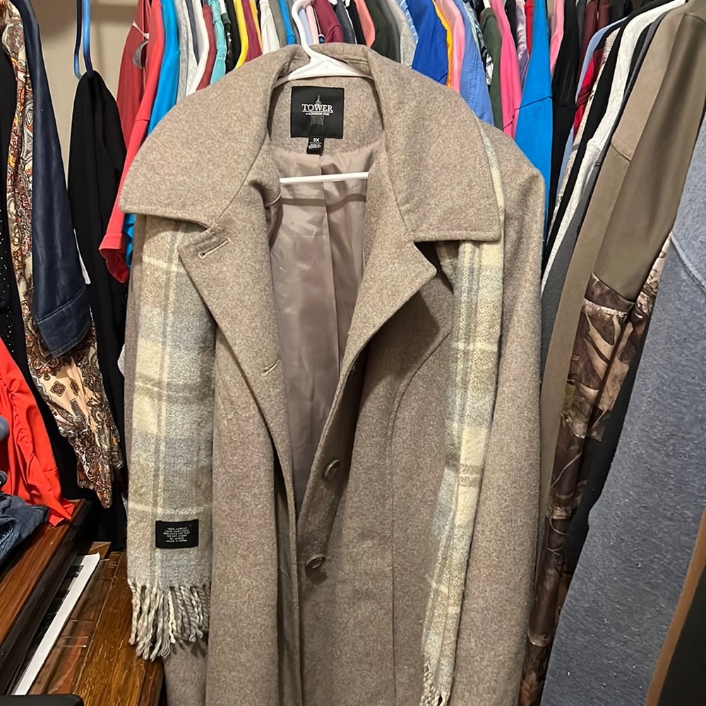 Tower by London Fog wool button up coat with scarf